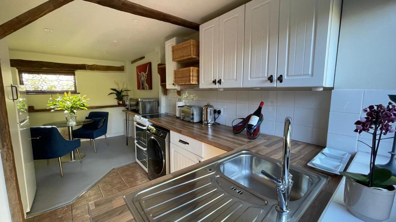 Elegant Peaceful Barn In Rural Village Setting Close To Stratford Upon Avon Екстер'єр фото